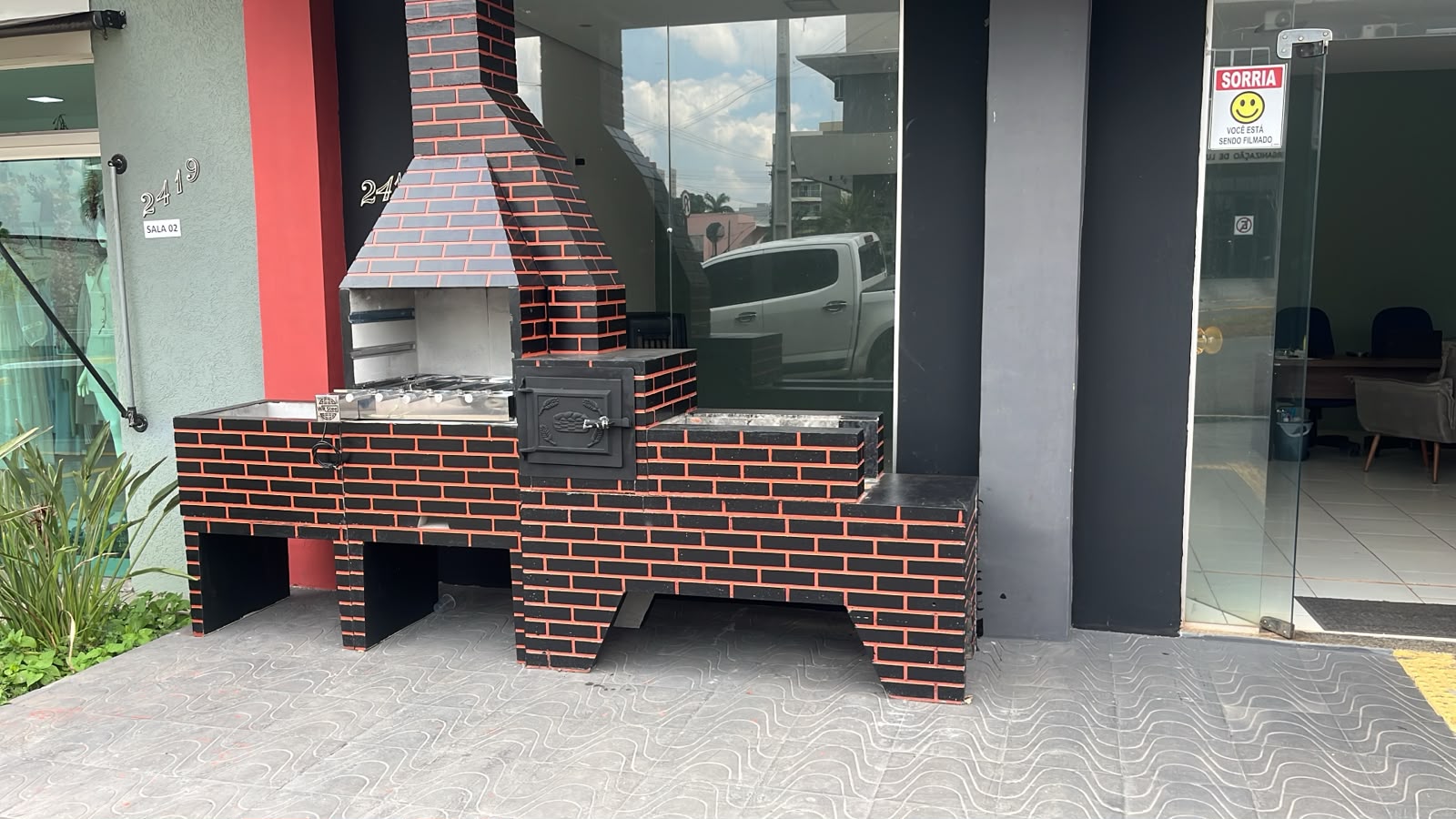 Conjunto gourmet em tijolo cerâmico com forno